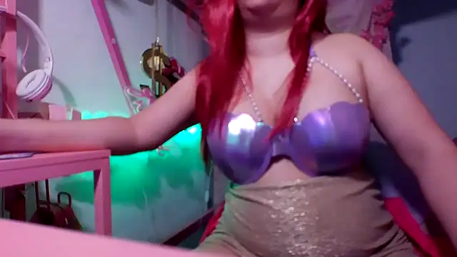 Snapshot of PrincessKDoll chatting on November 3, 8:59 am PrincessKDoll online show from November 3, 8:59 am