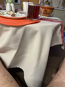 jony1993su online show from January 8, 8:44 pm