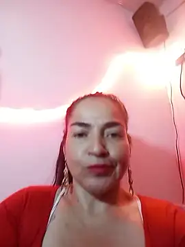 Snapshot of MaryRoze_ chatting on November 4, 11:37 pm MaryRoze online show from November 4, 11:37 pm