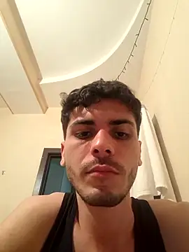 Snapshot of ZAminn6789 chatting on December 19, 3:52 pm ZAminn6789 online show from December 19, 3:52 pm