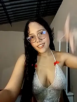 Sweett Ladie online show from November 8, 11:14 pm