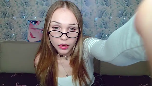 Snapshot of phreshgirlswag chatting on November 7, 12:43 am phreshgirlswag online show from November 7, 12:43 am