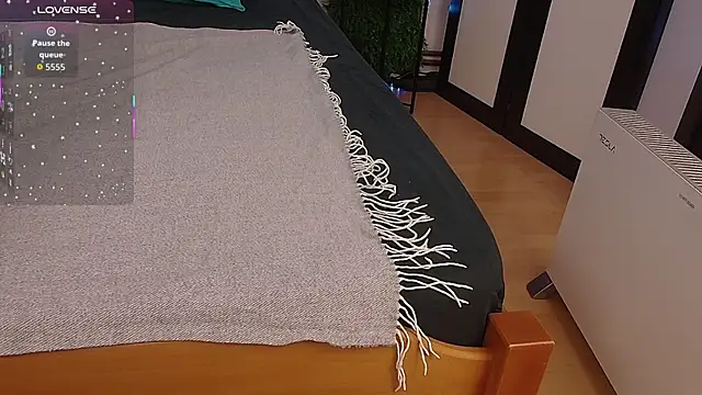 Snapshot of Ange_Boob chatting on November 14, 6:56 am Ange Boob online show from November 14, 6:56 am