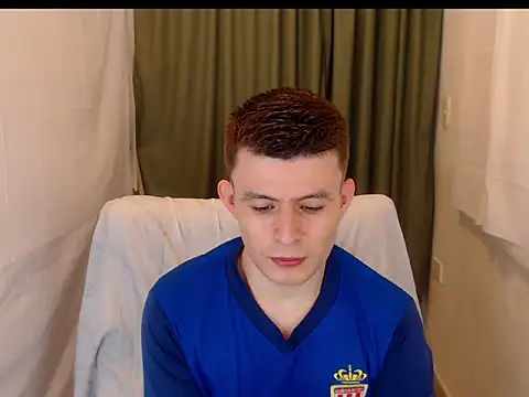 MARCUS FIRE online show from December 1, 5:29 pm