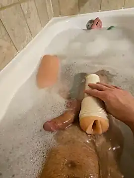 Snapshot of Old-Friends_xxx chatting on November 2, 4:20 pm Old-Friends xxx online show from November 2, 4:20 pm