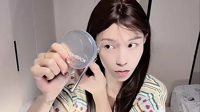 yuyu-33 online show from November 27, 6:04 am