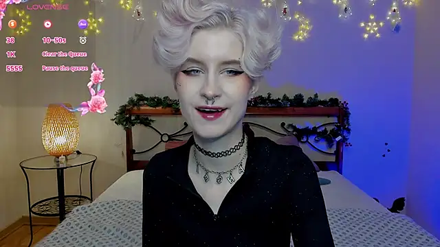 Snapshot of Angel_Julles chatting on December 18, 12:27 am Angel Julles online show from December 18, 12:27 am