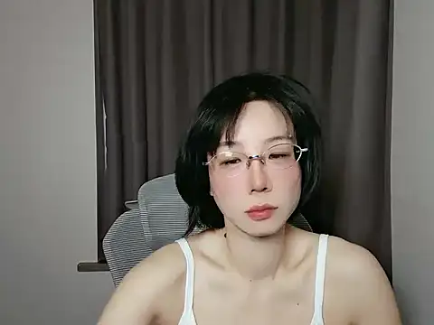 Snapshot of k0k0vv chatting on November 27, 4:09 pm k0k0vv online show from November 27, 4:09 pm