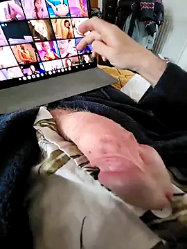 cum daily1 online show from April 15, 8:10 am