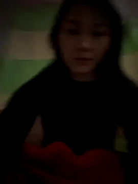 Snapshot of Amino-Suca chatting on December 5, 3:04 am Amino-Suca online show from December 5, 3:04 am