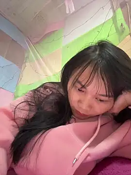 Snapshot of Amino-Suca chatting on December 17, 12:38 am Amino-Suca online show from December 17, 12:38 am