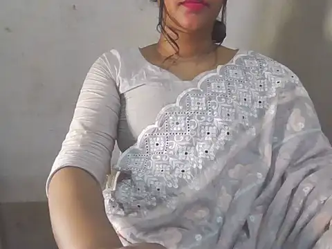 Snapshot of Nancy_queen001 chatting on October 31, 7:04 pm Nancy queen001 online show from October 31, 7:04 pm