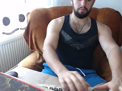 strongcoffee10 online show from November 4, 6:56 am