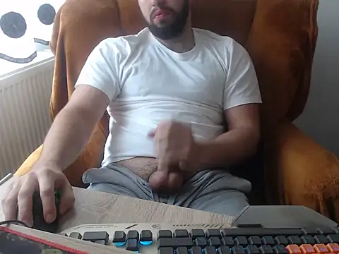 strongcoffee10 online show from November 17, 8:53 am