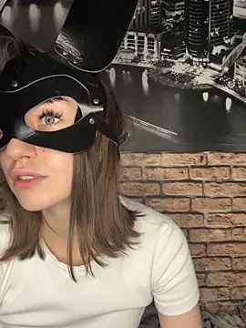 Snapshot of bunnyria1 chatting on October 31, 1:56 pm bunnyria1 online show from October 31, 1:56 pm