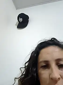 sany gomez online show from April 4, 12:31 am