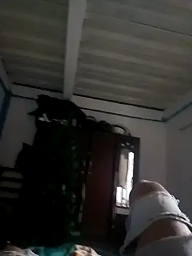 Snapshot of jhoan_9304 chatting on November 9, 6:28 pm jhoan 9304 online show from November 9, 6:28 pm