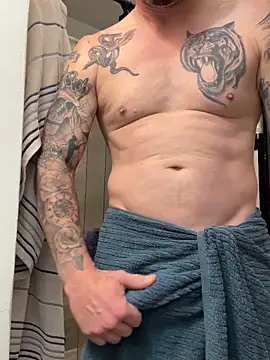 Snapshot of RobsBigD chatting on November 23, 4:51 pm RobsBigD online show from November 23, 4:51 pm