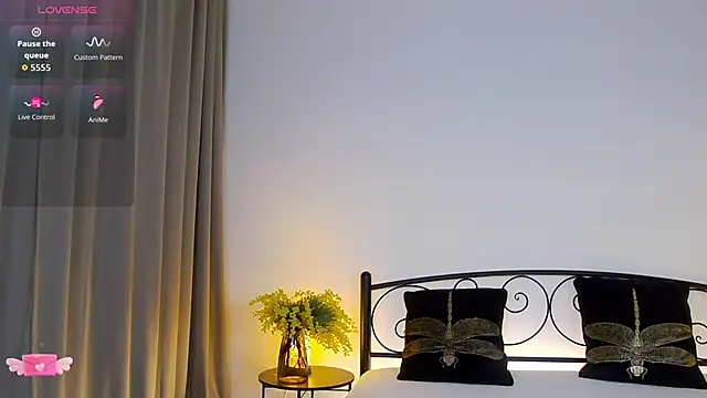 Snapshot of ColiJang chatting on November 14, 2:27 pm ColiJang online show from November 14, 2:27 pm