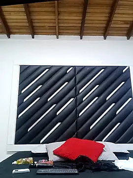 Samaraa Lee online show from December 15, 11:14 am