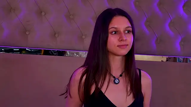  AlinaHot  online show from November 22, 4:17 pm