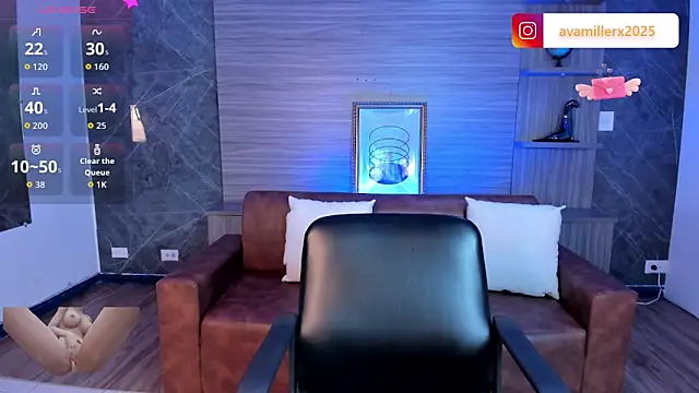 Snapshot of Ava-miller chatting on November 26, 1:23 pm Ava-miller online show from November 26, 1:23 pm