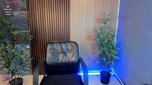 Snapshot of Ava-miller chatting on November 27, 1:35 pm Ava-miller online show from November 27, 1:35 pm