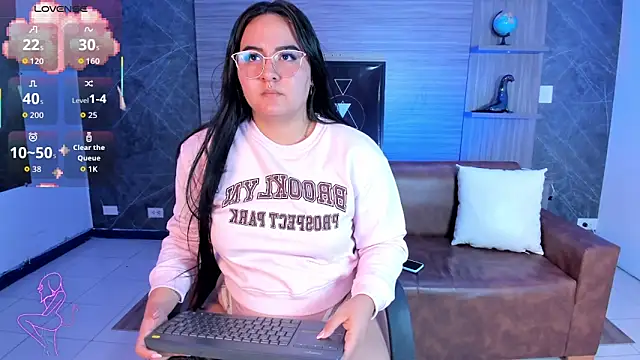 Snapshot of Ava-miller chatting on December 18, 10:54 am Ava-miller online show from December 18, 10:54 am