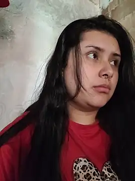 CurvyNoir online show from December 14, 4:23 pm