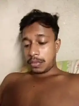 Snapshot of rudr1 chatting on November 3, 9:16 pm rudr1 online show from November 3, 9:16 pm