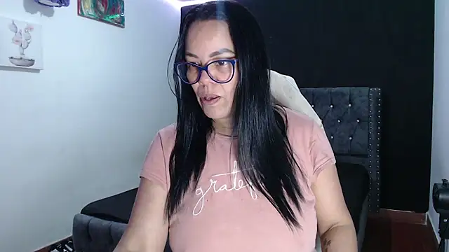 Snapshot of sofia_lopez70 chatting on December 13, 9:09 pm sofia lopez70 online show from December 13, 9:09 pm