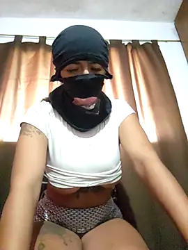 Zulema cba online show from November 20, 7:46 pm