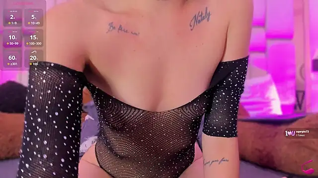 Snapshot of MylittleEmily_ chatting on November 6, 3:40 am MylittleEmily online show from November 6, 3:40 am