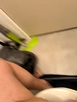 Snapshot of Siegwards chatting on October 31, 1:28 am Siegwards online show from October 31, 1:28 am