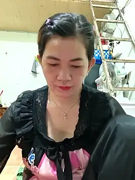 Snapshot of codaivensong chatting on November 30, 6:39 am codaivensong online show from November 30, 6:39 am