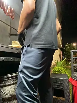 Snapshot of Dylams_maja chatting on November 15, 12:30 am Dylams maja online show from November 15, 12:30 am