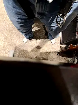 Snapshot of big_Jizzy_125 chatting on November 24, 4:45 am big Jizzy 125 online show from November 24, 4:45 am