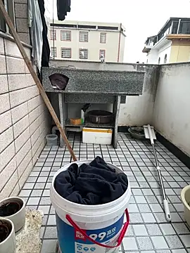 Snapshot of daaqnn chatting on December 5, 1:58 am daaqnn online show from December 5, 1:58 am