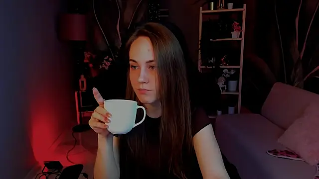 ElinVale online show from November 19, 9:09 am