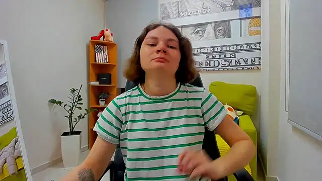 Stella-Maers online show from March 30, 7:09 am