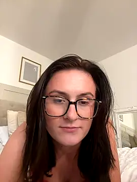 EmLovesxx online show from November 4, 5:56 pm
