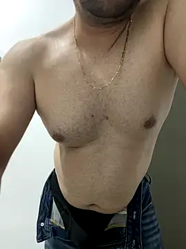 n0tf0und online show from November 10, 5:50 am