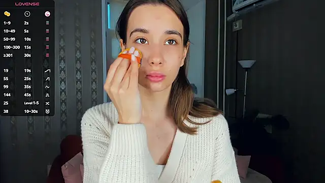 Snapshot of JacalynSchreiber chatting on November 26, 11:55 am JacalynSchreiber online show from November 26, 11:55 am