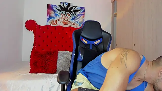 Snapshot of axelwinters__ chatting on November 11, 8:20 pm axelwinters online show from November 11, 8:20 pm