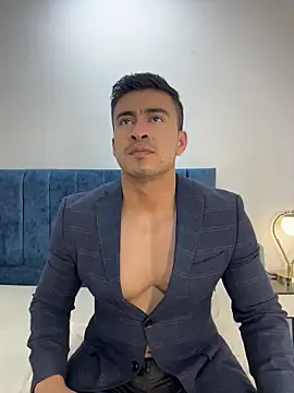 Snapshot of Chris_Clarck chatting on November 14, 7:12 pm Chris Clarck online show from November 14, 7:12 pm