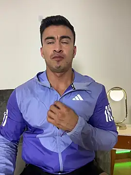 Snapshot of Chris_Clarck chatting on November 19, 7:36 pm Chris Clarck online show from November 19, 7:36 pm