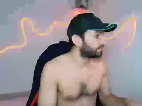 Snapshot of miketabarez chatting on October 31, 8:54 pm miketabarez online show from October 31, 8:54 pm