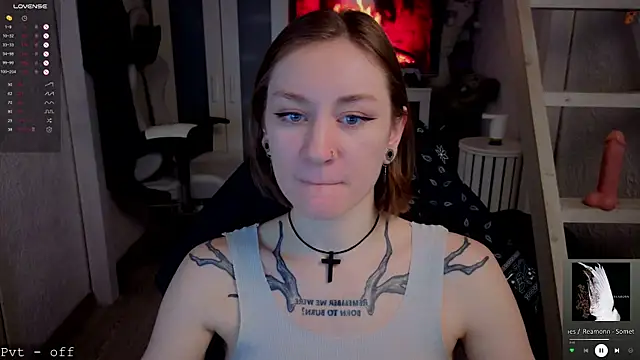 RetroMarie online show from November 14, 5:06 am