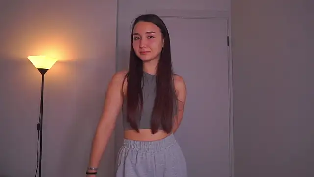 Snapshot of StephaniMulac chatting on November 1, 4:14 am StephaniMulac online show from November 1, 4:14 am