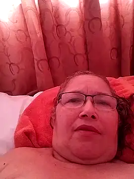 Snapshot of Cessi50 chatting on November 12, 2:28 pm Cessi50 online show from November 12, 2:28 pm